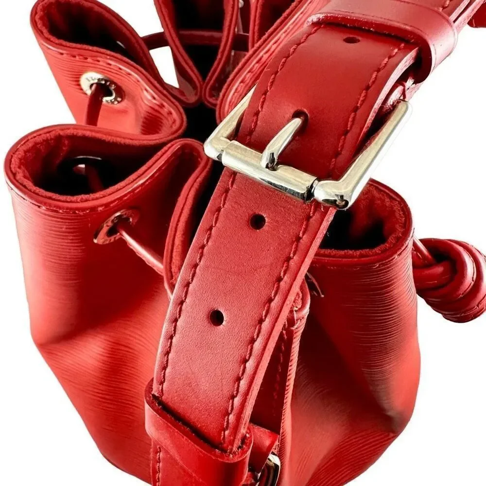 Vintage Louis Vuitton Crossbody or Shoulder Bucket Bag Petit Noe Red Epi Leather - Picture 6 of 8